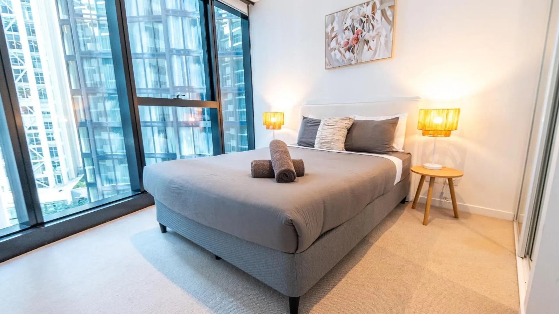 Skytower Brisbane Apartment